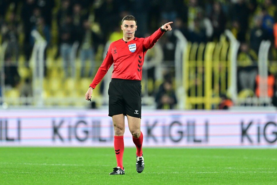 TRIO'DAN O�UZHAN �AKIR YORUMLARI