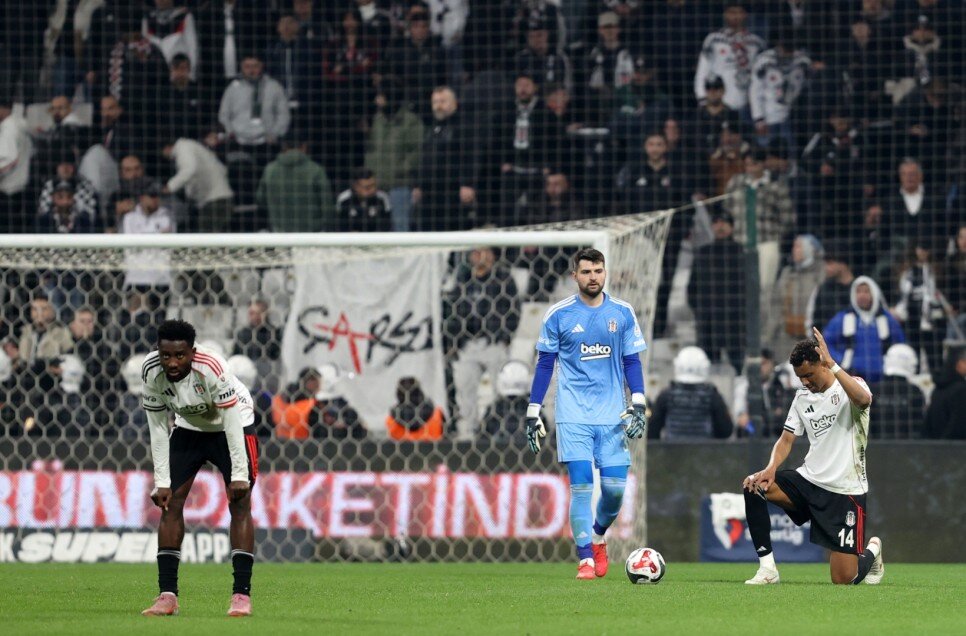 BE��KTA�'TA HAYAL KIRIKLI�I