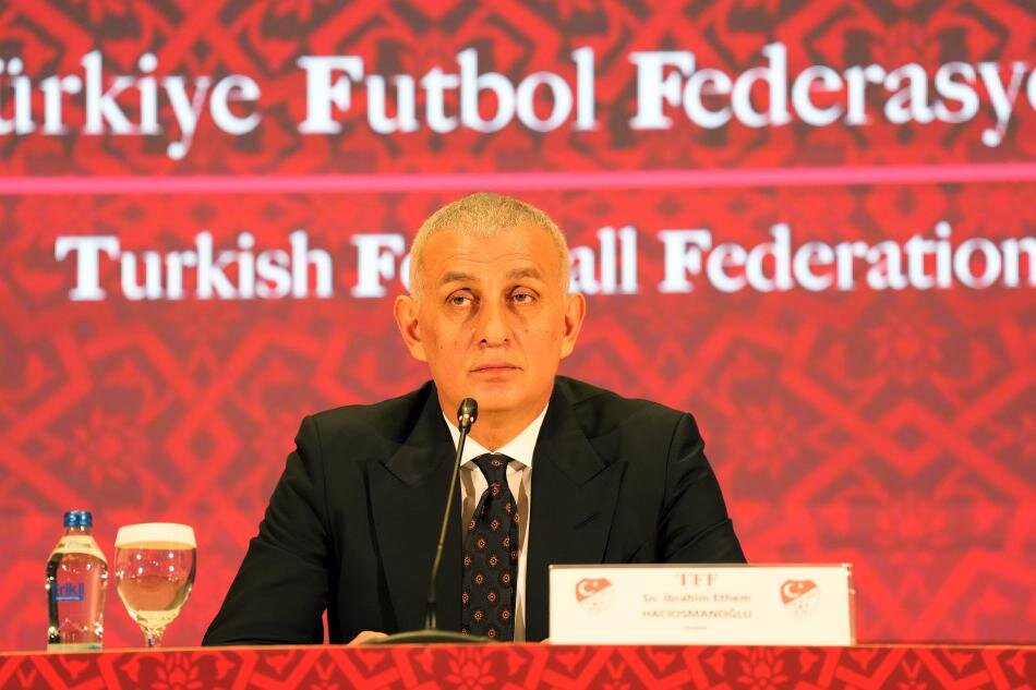 TEKN�K D�REKT�RLER PATLADI