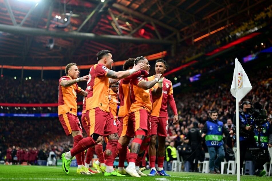 6 MA�TA 4 GAL�B�YET