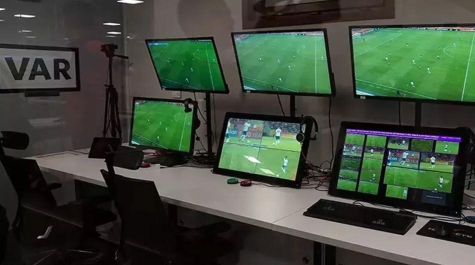 TFF YABANCI HAKEME KAPIYI KAPADI