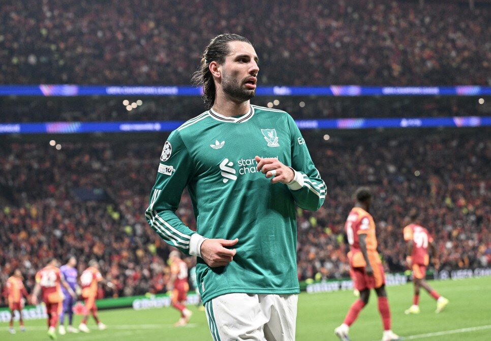 SZOBOSZLAI'DEN A�IKLAMALAR