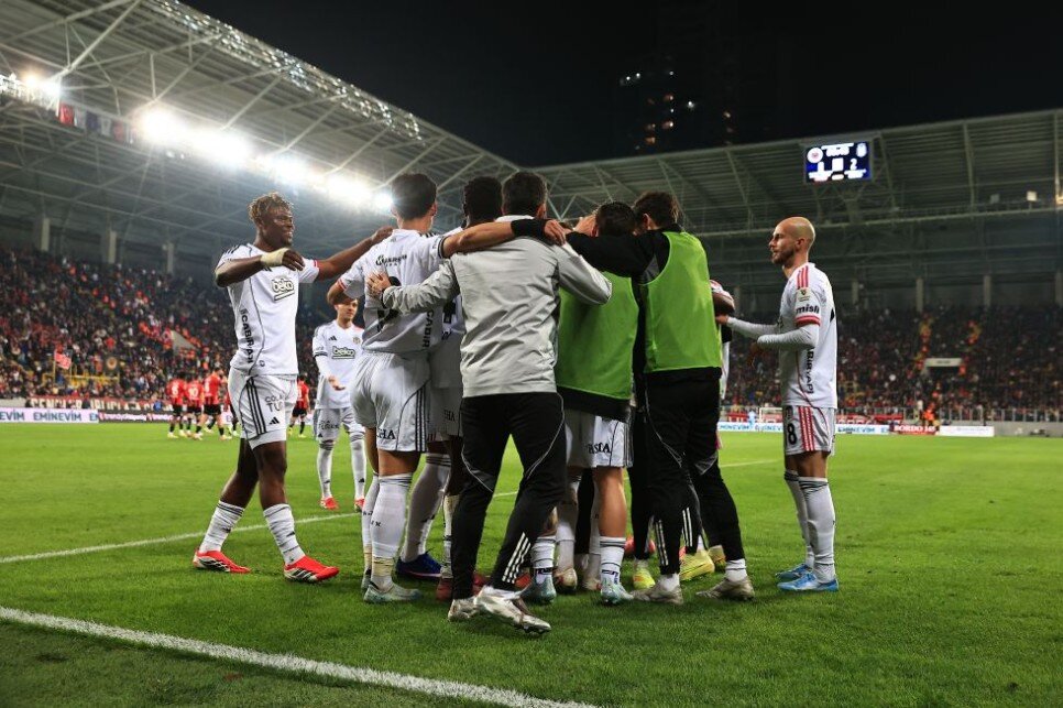 N�HAT KAHVEC�'DEN YORUMLAR