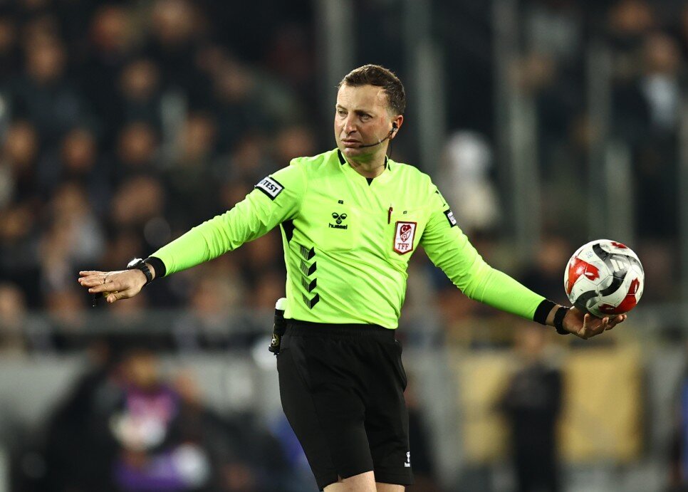 TRIO'DAN G.B�RL���-BE��KTA� DE�ERLEND�RMES�