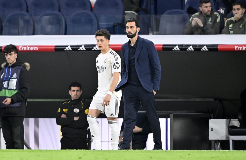 ELCHE MA�INDA ORTA SAHADAN ATTI�I GOL