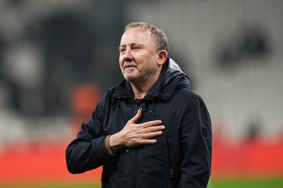 BE��KTA� �IKI�A GE�T�