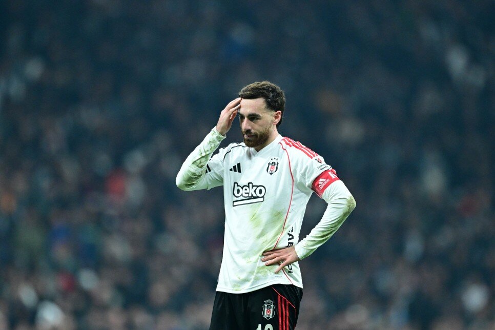 T�M D�KKATLER �ZER�NDE