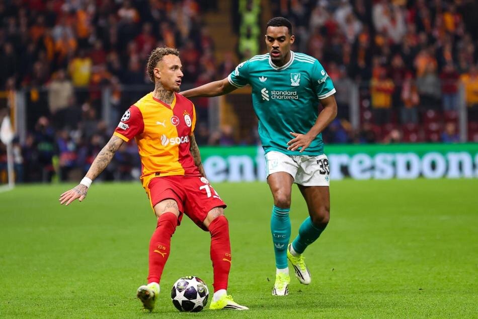 T�RK VE �NG�L�Z EK�PLER�N�N GE�M���