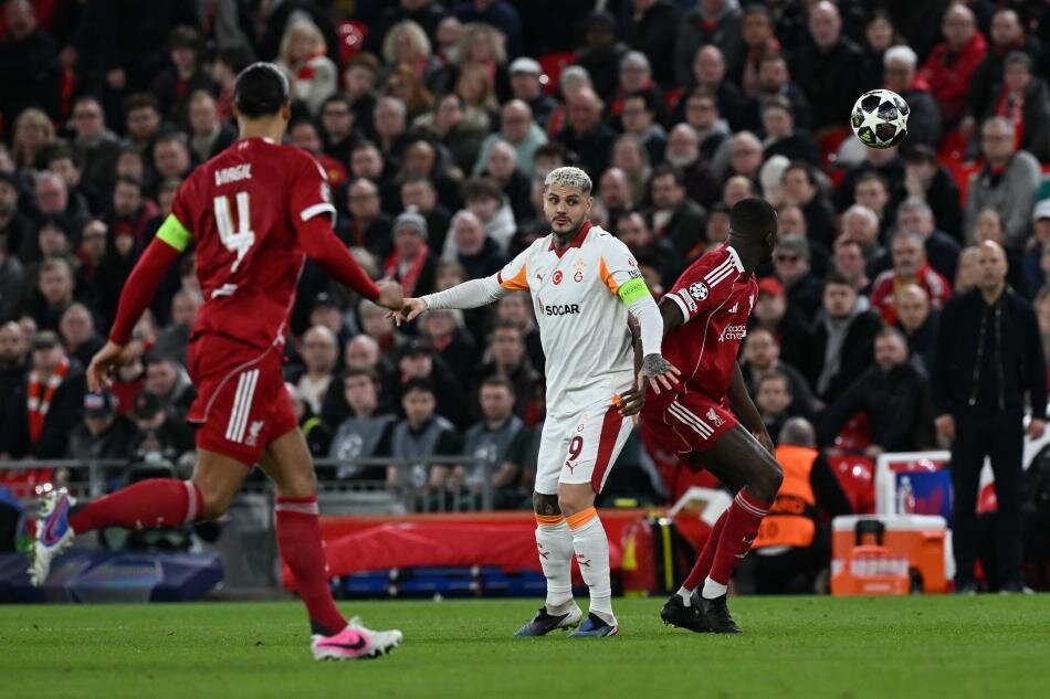 �NEML� B�R GEL�R ARTI�INI KA�IRDI