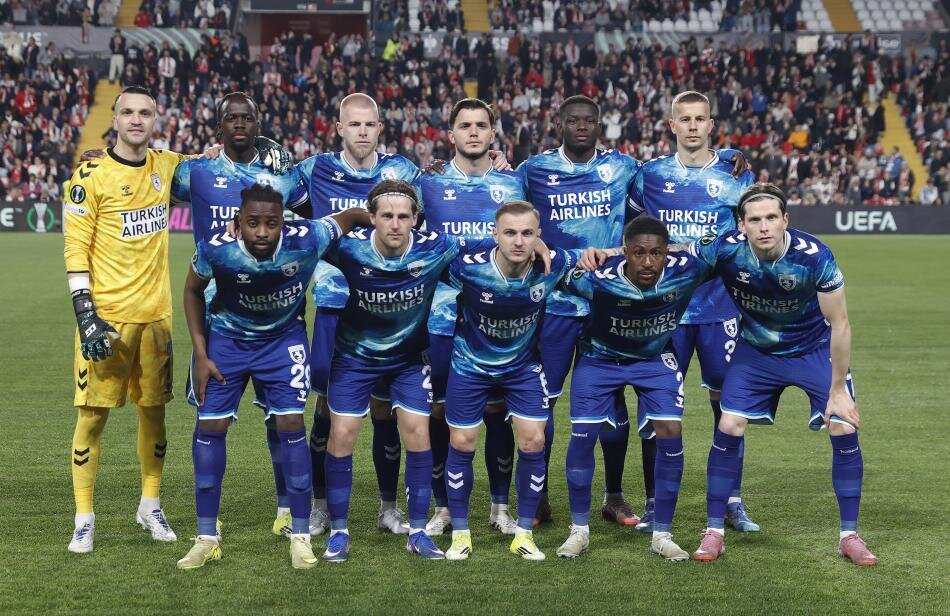 SAMSUNSPOR'UN GEL�R�