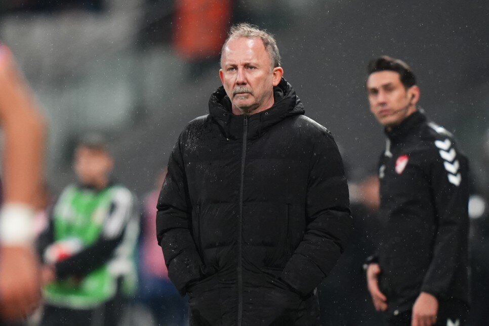 BE��KTA�'TA HAREKETL�L�K