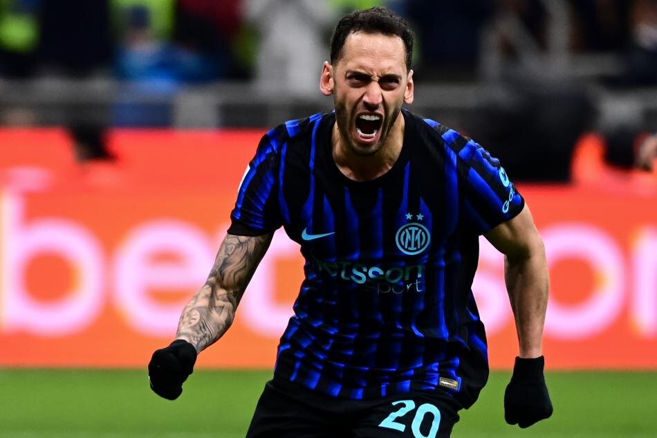 G.SARAY'DA HAKAN SESLER�