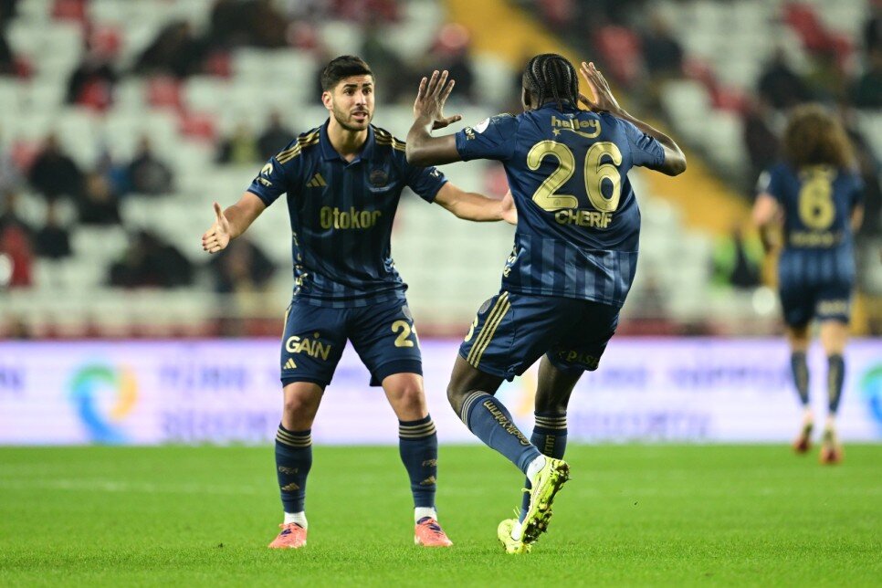 3 �SPANYOL YAKIN TAK�PTE