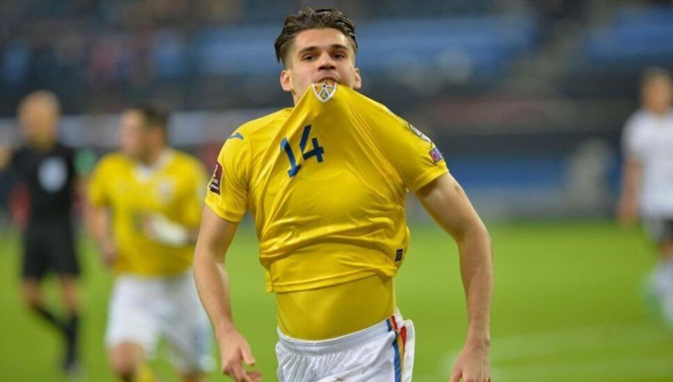 IANIS HAGI