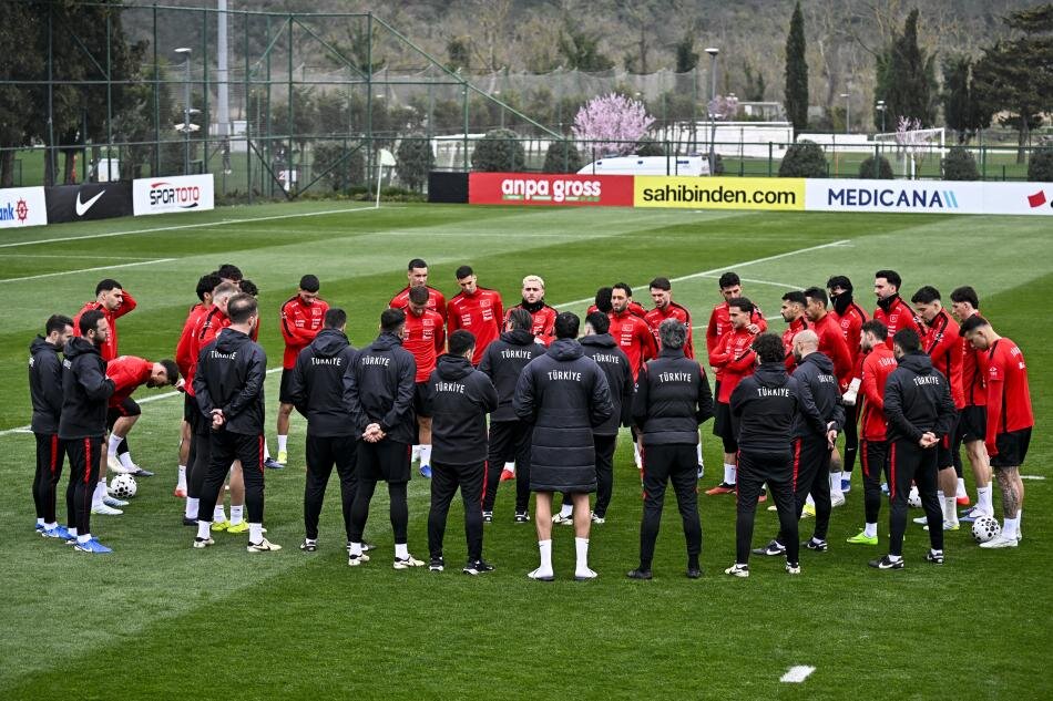 ZEK� �EL�K - MER�H DEM�RAL