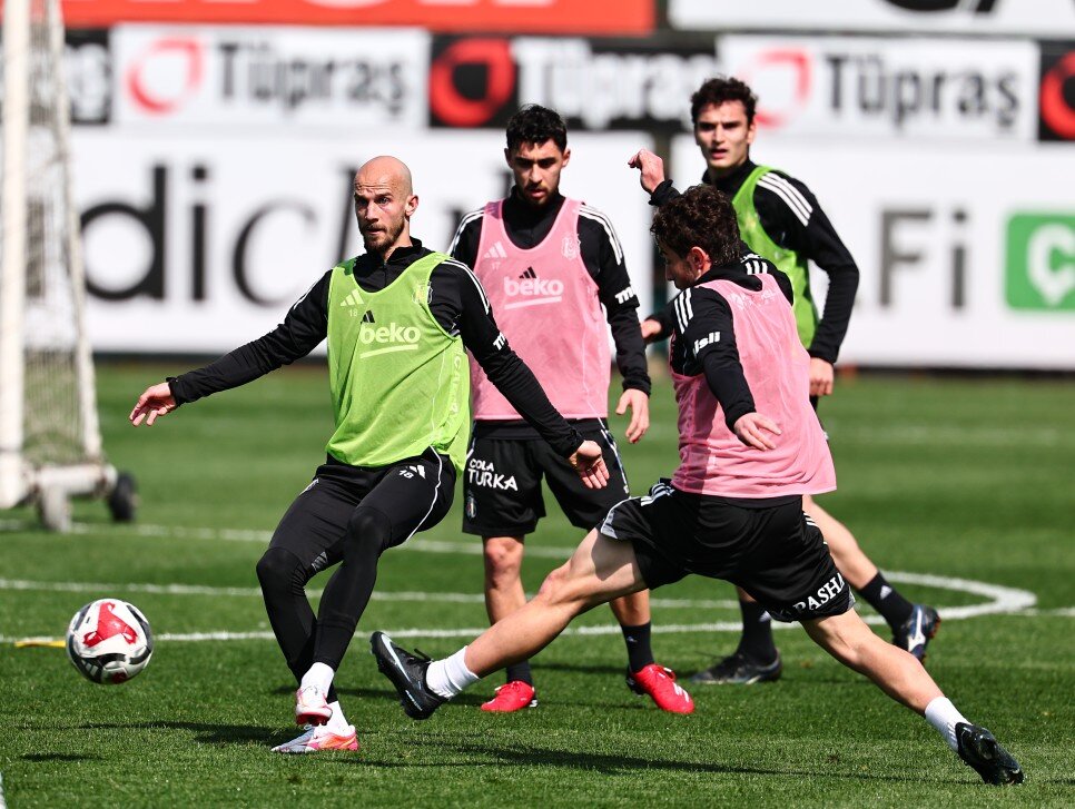 BE��KTA�'TA DERB� HAZIRLI�I