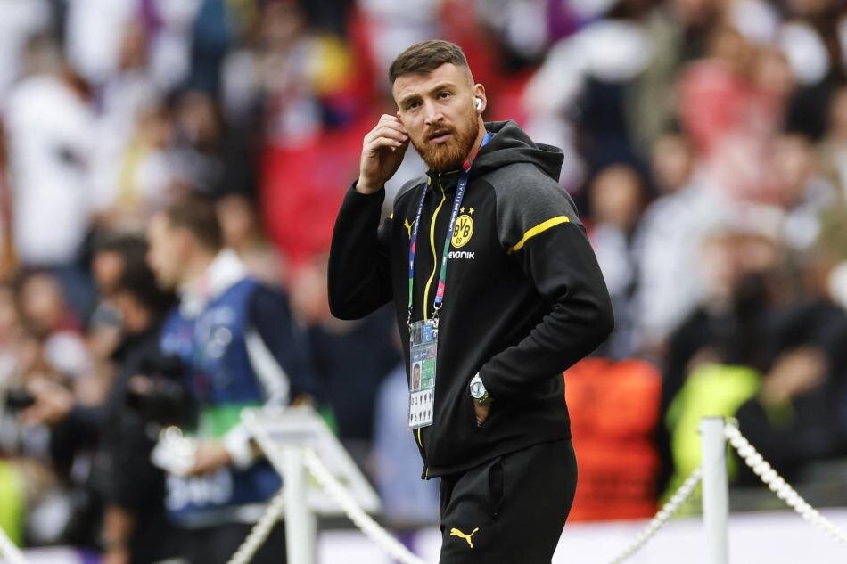 SADECE 8 KAR�ILA�MA