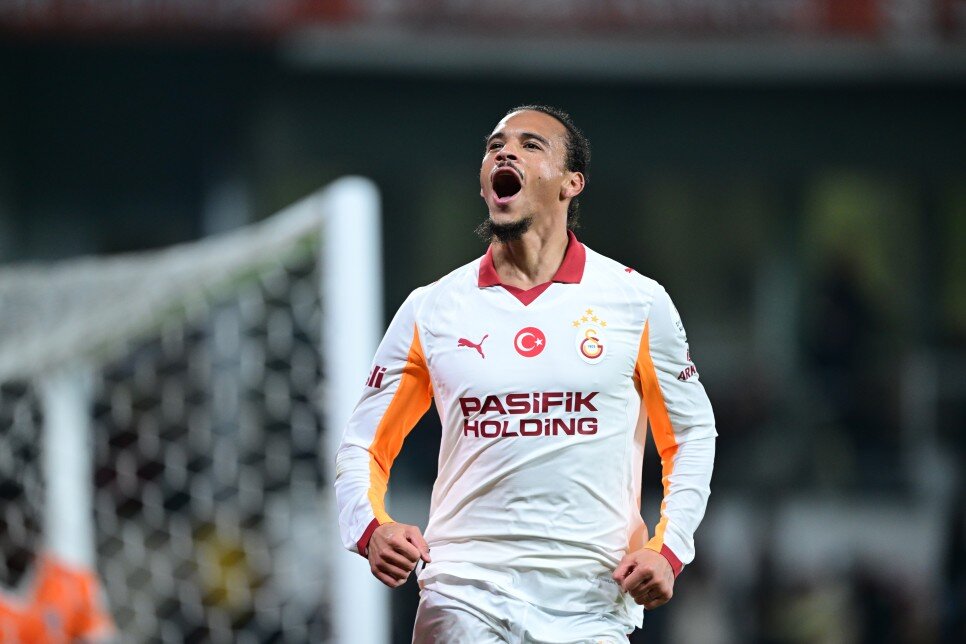 G.SARAY'DA KUL�BEDE KALDILAR