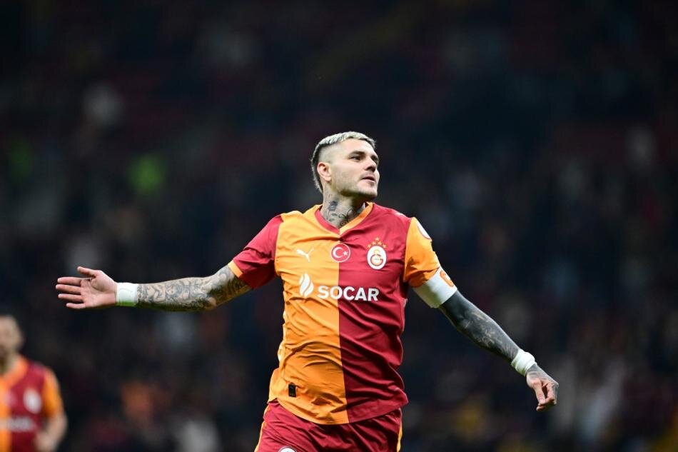 G.SARAY'DA G�ZLER ICARDI'DE