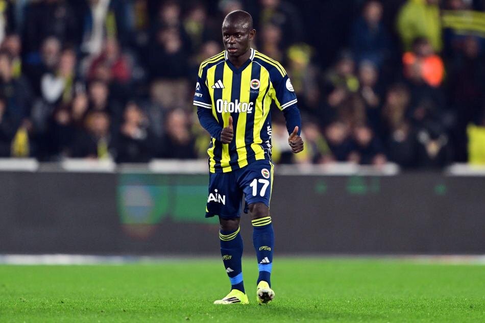 N'GOLO KANTE'DEN GELECE�� ���N A�IKLAMA
