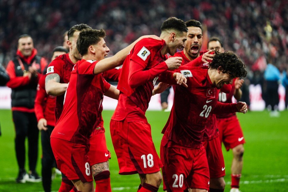 KOSOVA'YI NASIL YENER�Z?