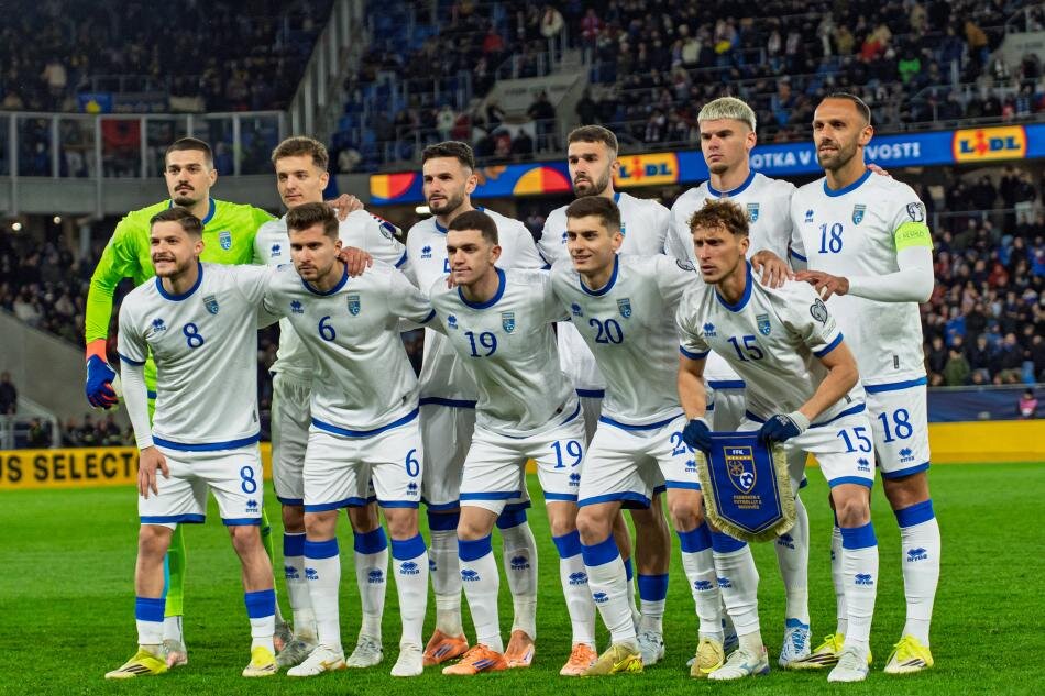 KOSOVA M�LL� TAKIMI