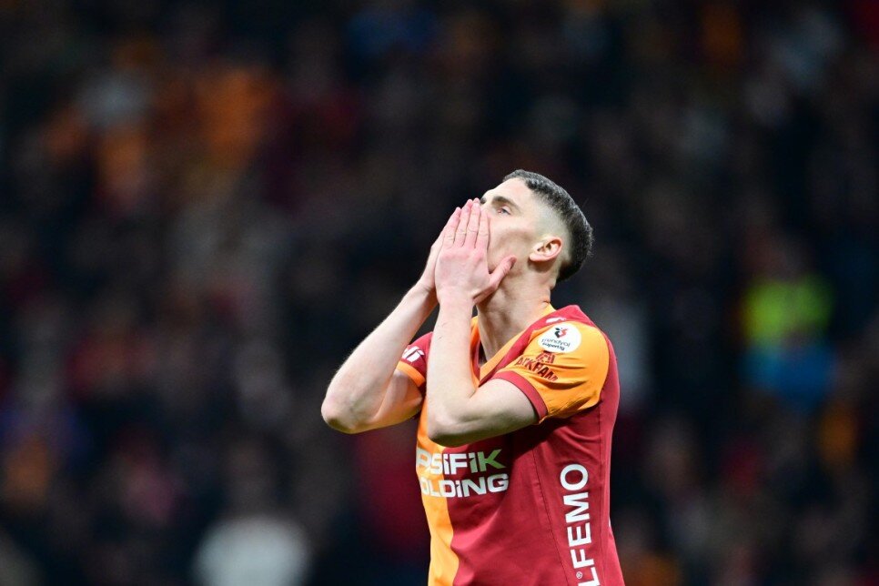 BU KEZ KUL�BEDE
