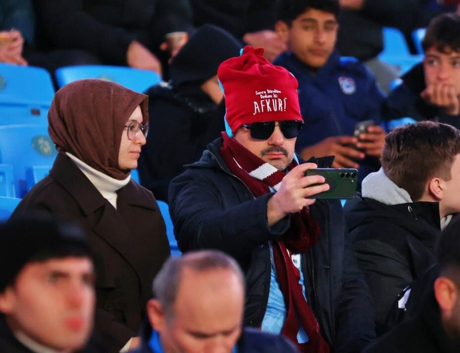 UZUN S�RE SONRA KOREOGRAF�