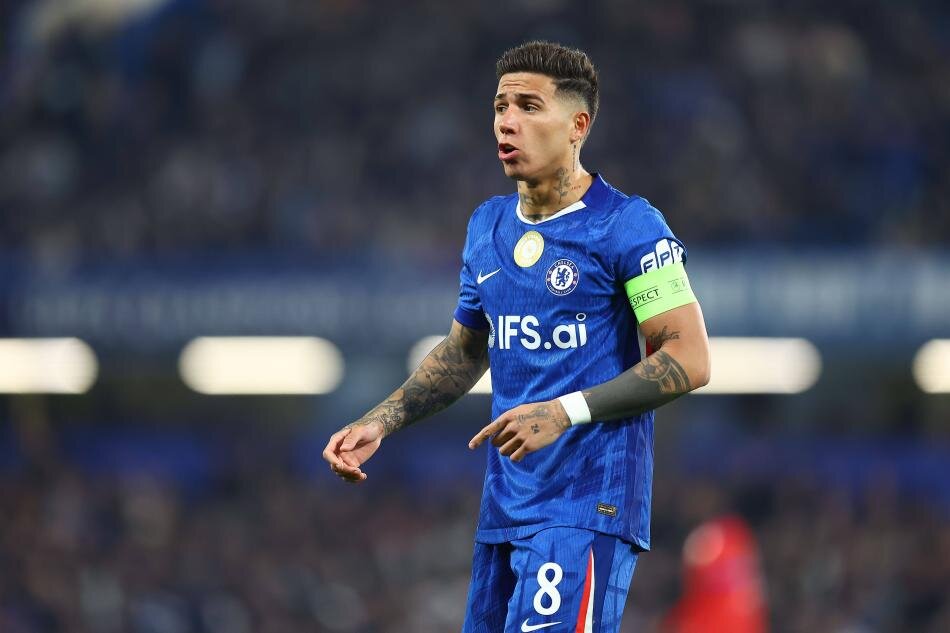 OBI MIKEL'DEN TEPK�