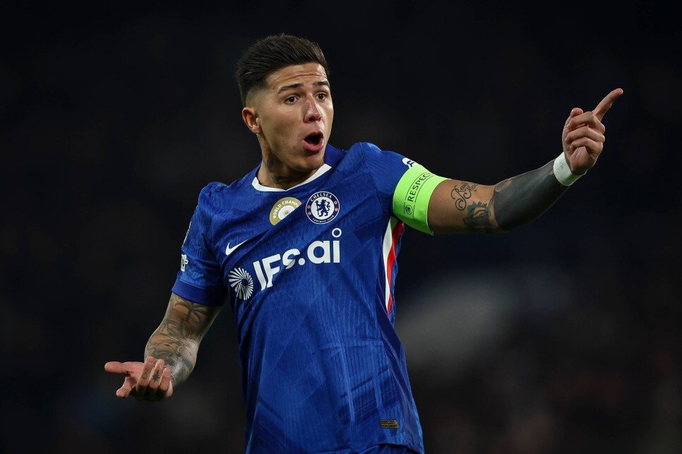 KR�Z DEVAM ED�YOR