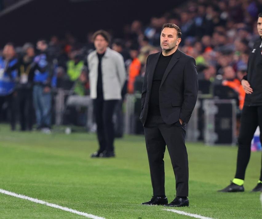 OKAN BURUK'TAN A�IKLAMALAR