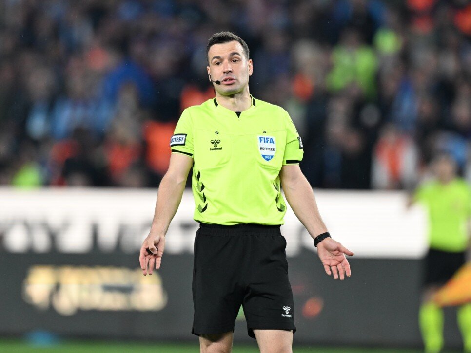 TRIO'DAN C�HAN AYDIN YORUMLARI