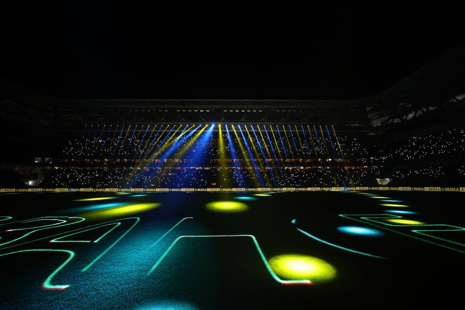 KOREOGRAF� VE I�IK �OV