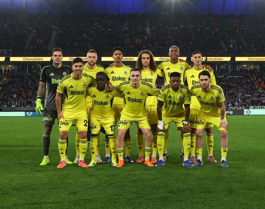 GAL�B�TET PR�M� 1.5 M�LYON EURO