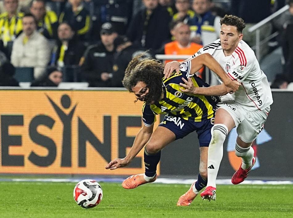 KIRILMA ANLARINDA SAHNEDE