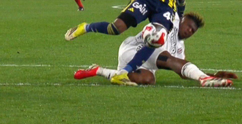PENALTI KARARI DO�RU MU?