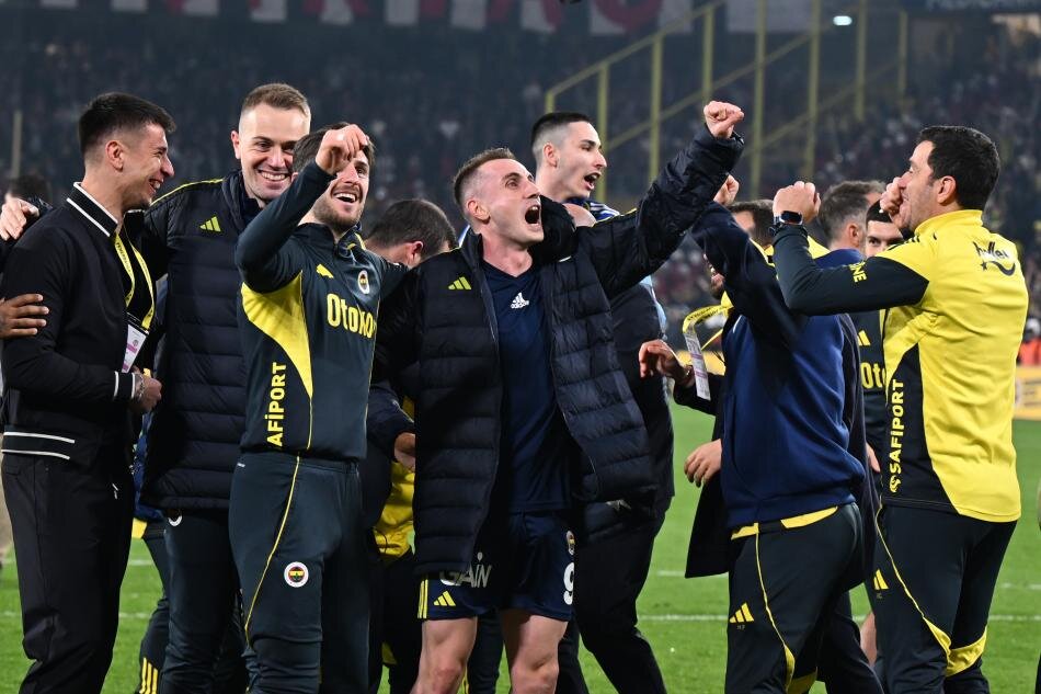 1- SAMANDIRA�DA TEK Y�REK OLDULAR