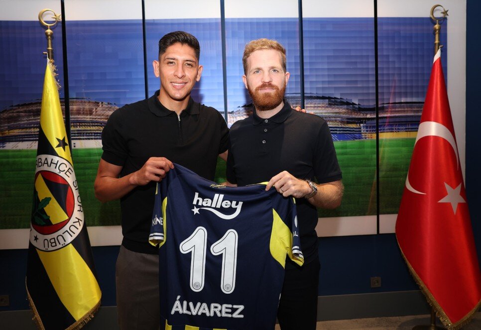EDSON ALVAREZ'�N KARARI