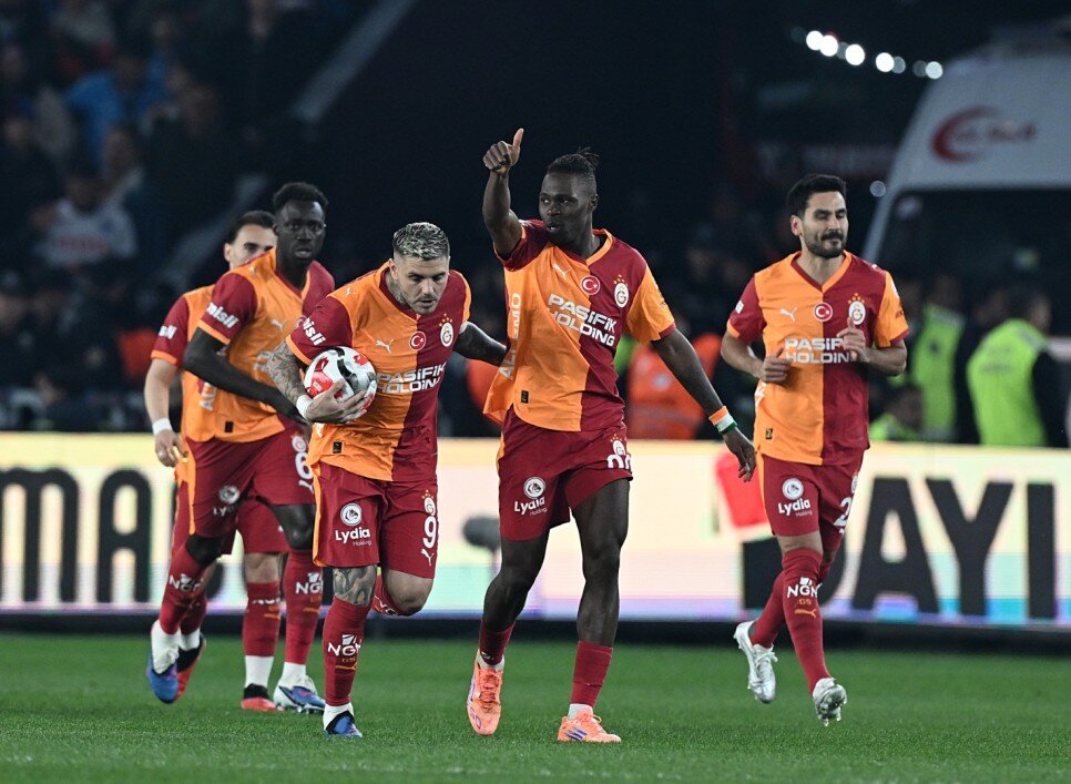 GALATASARAY'DA KARAR