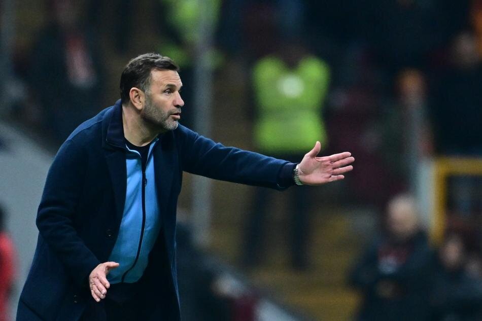 AL-ITTIHAD'IN ADAYLARI ARASINDA