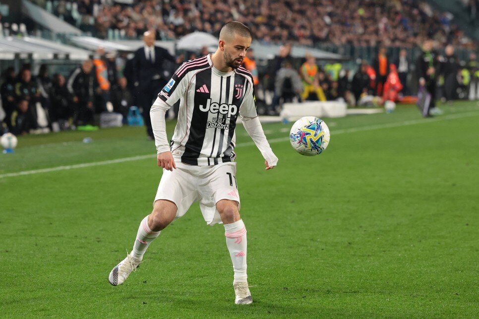 BE��KTA�'TAN FLA� HAMLE