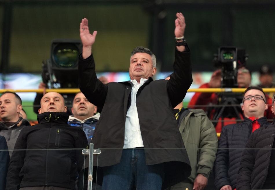 10 M�LYON EURO PR�M