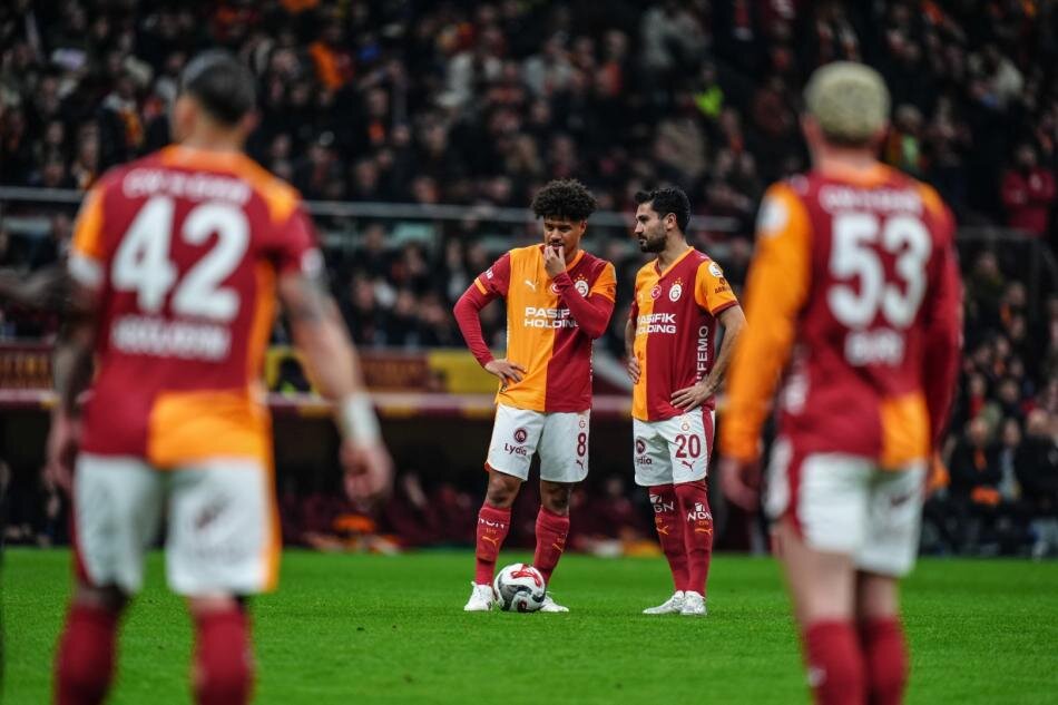 GALATASARAY'DA SORUN NEREDE?