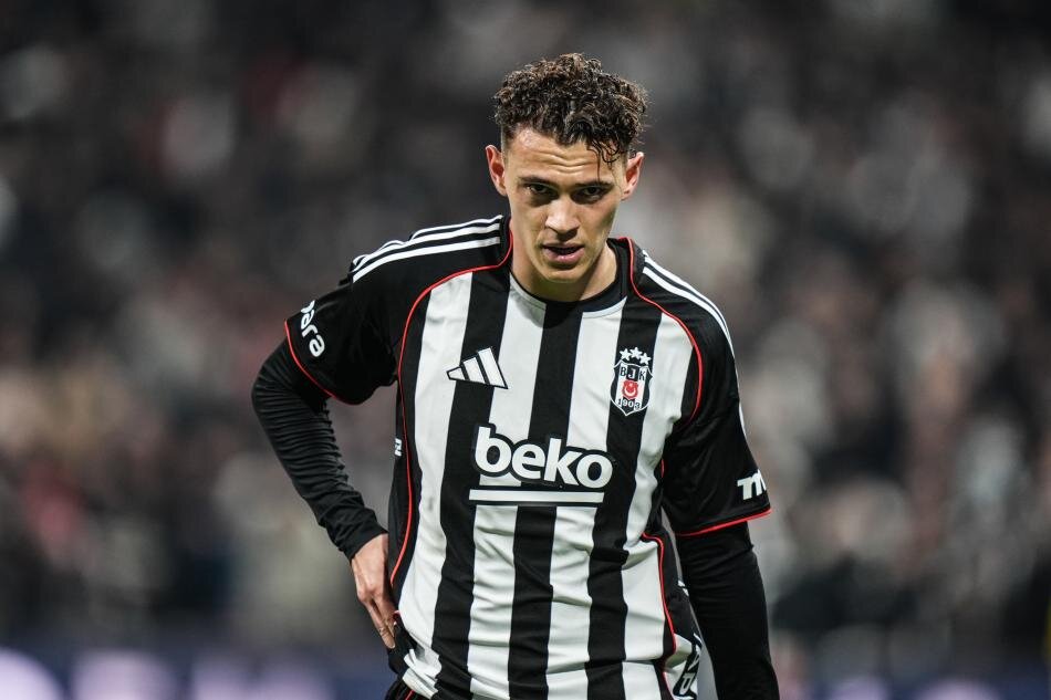 ASLLANI KALMAK �ST�YOR AMA�