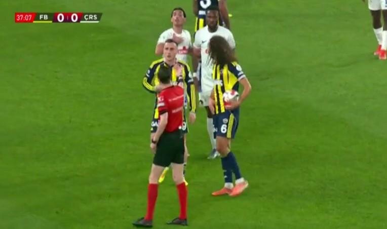 38' AUGUSTO'NUN FAUL� VE KARTI