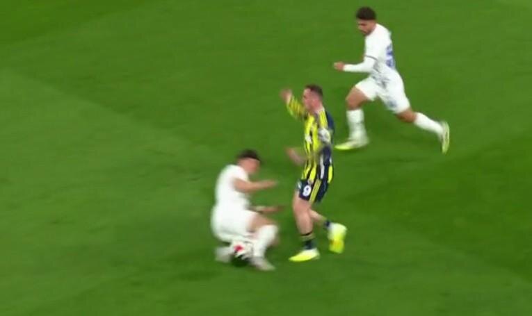 11' SARI KART GEREK�R M�?