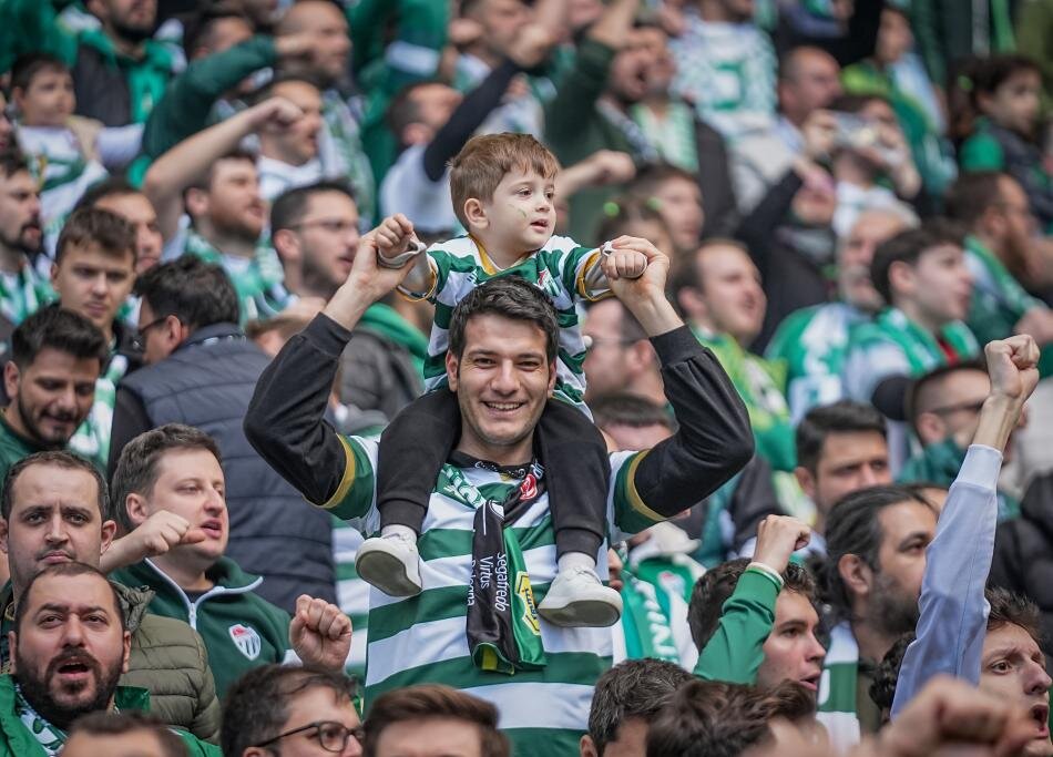 YEN�LMEZL�K SER�S� 14 MA�A �IKTI