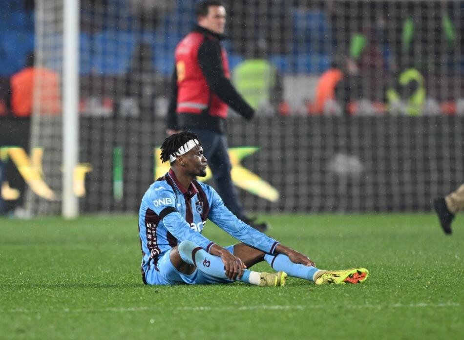 YAZARLARIN YORUMLARI