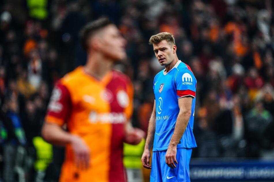 FENERBAH�E HALA DEVREDE