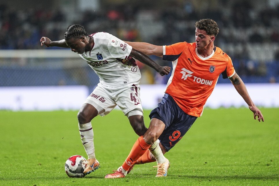 G.SARAY'IN YERL� HEDEF�